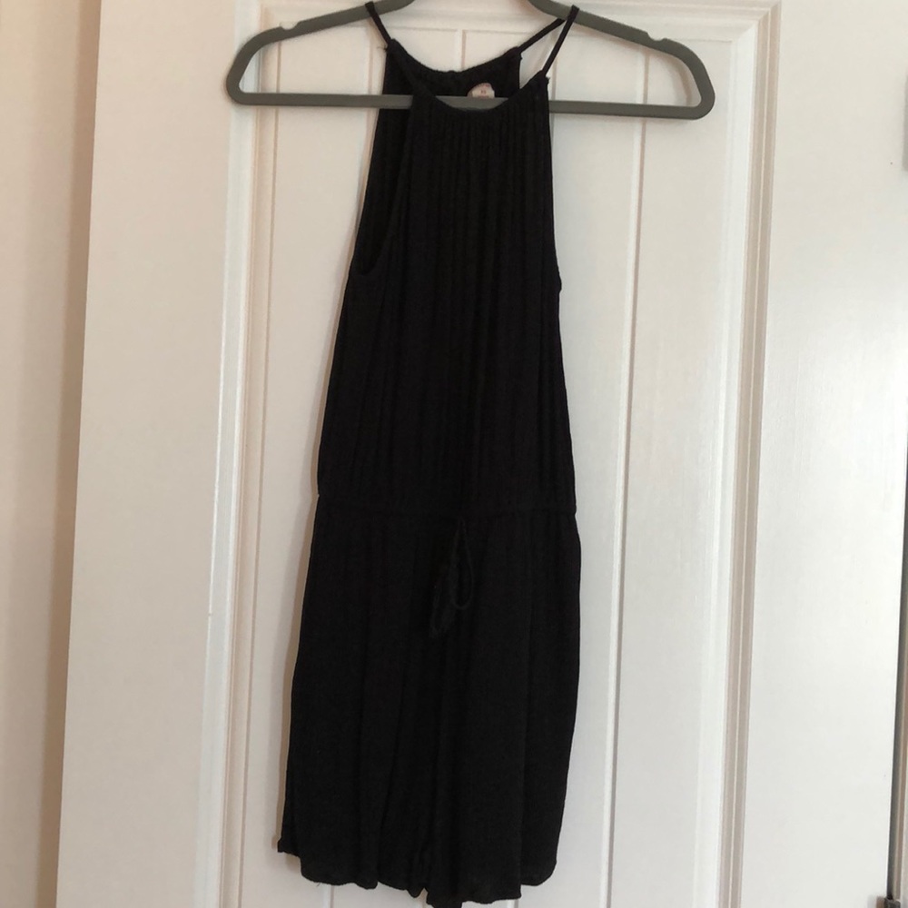Black romper XS